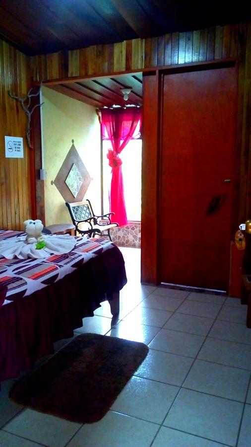 Pensión y Cabinas Colibrí B&B Monteverde-Costa Rica Exterior foto